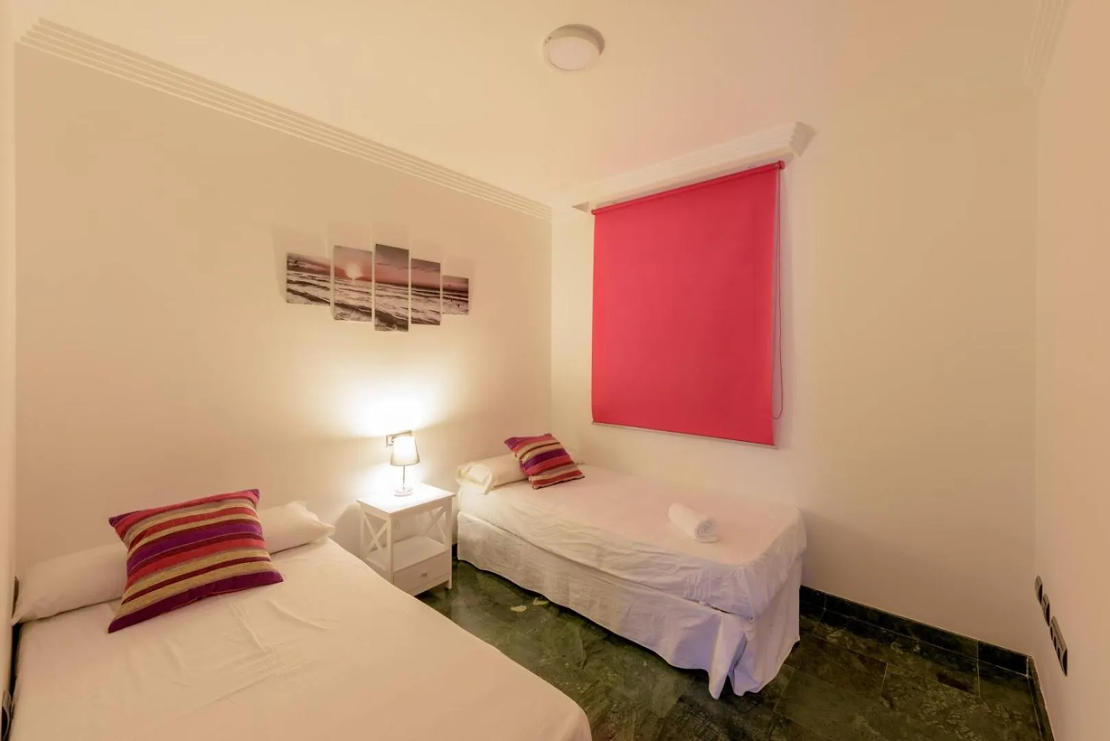 Apartamento Centrico Sibarys-3 Dormitorios Nerja Apartment
